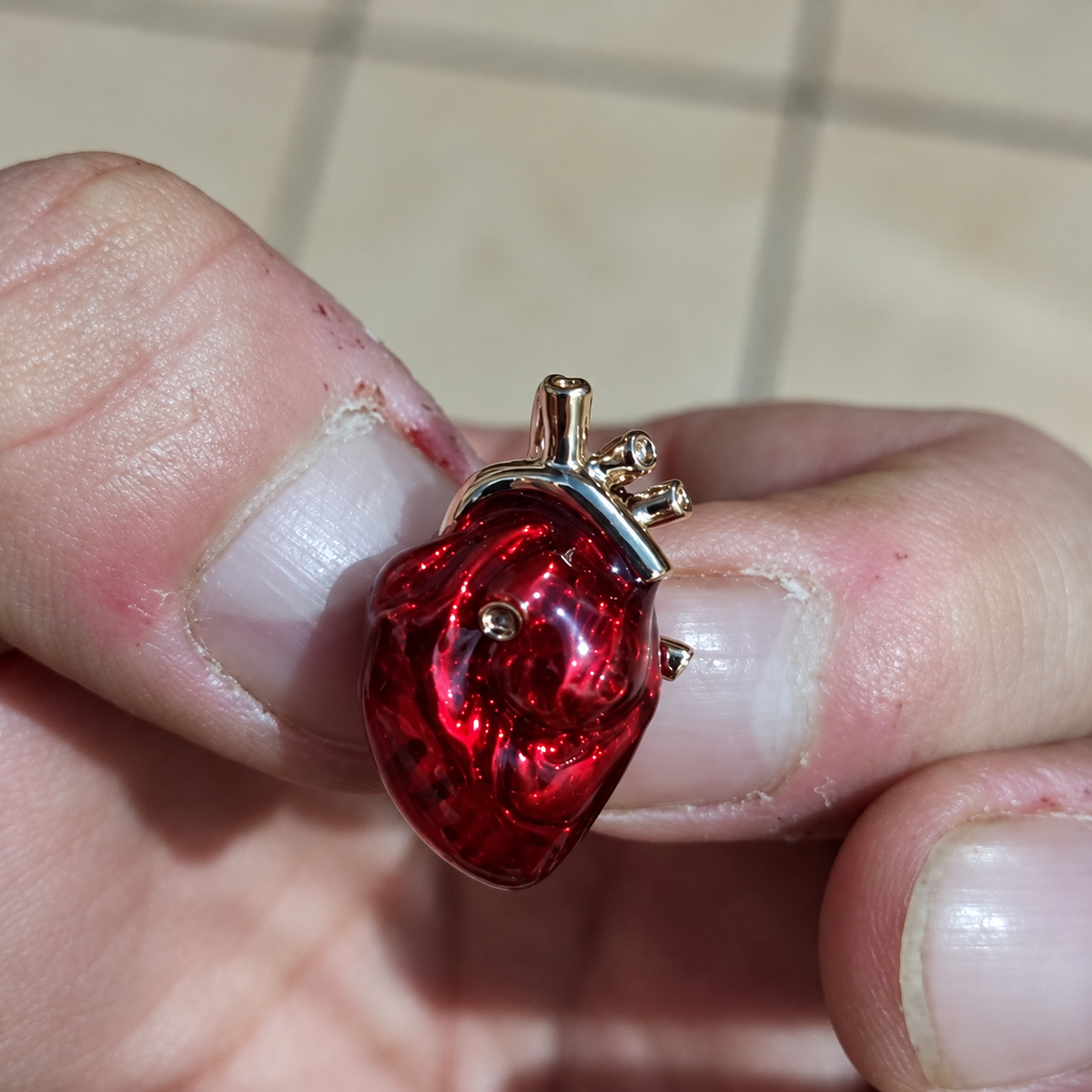 Loriova™ Anatomical Heart Brooch